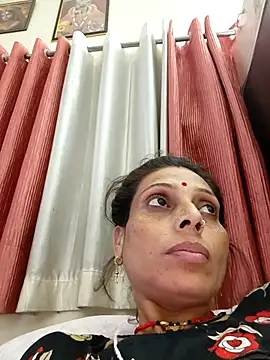 ISHANI-SINGH online show from 04/09/26, 02:45