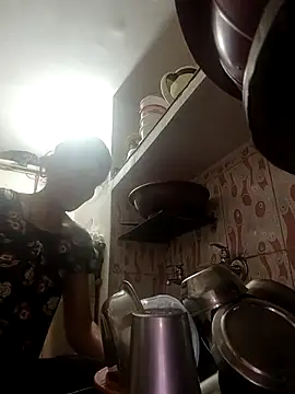 ISHANI-SINGH online show from 02/15/26, 12:48