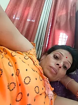 ISHANI-SINGH online show from 04/21/26, 12:12