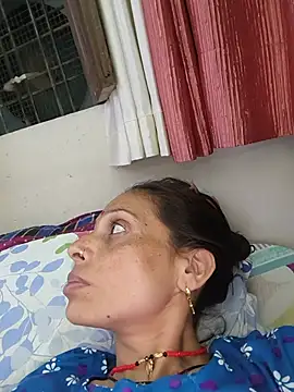 ISHANI-SINGH online show from 06/12/26, 02:15