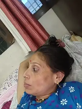 ISHANI-SINGH online show from 06/18/26, 01:38