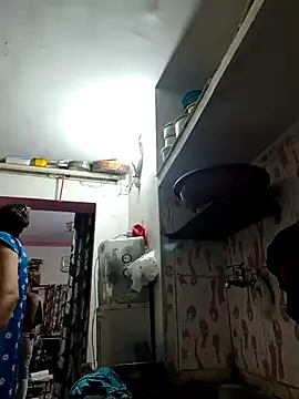 ISHANI-SINGH online show from 07/04/26, 02:54