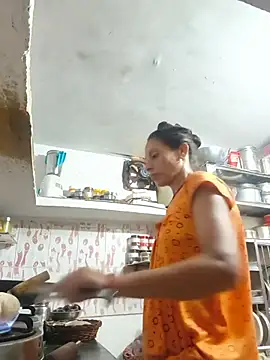 ISHANI-SINGH online show from 06/11/26, 02:53