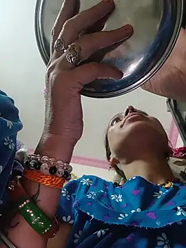 ISHANI-SINGH online show from 06/15/26, 03:01