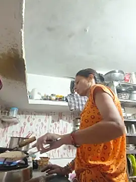 ISHANI-SINGH online show from 06/06/26, 02:39