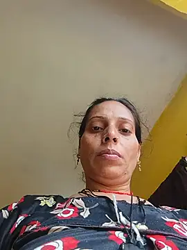 ISHANI-SINGH online show from 07/07/26, 03:09