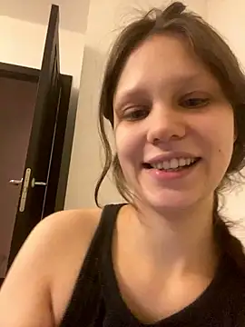 Lunliss online show from 01/17/26, 05:16