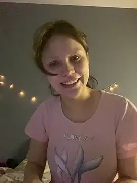 Lunliss online show from 09/23/25, 04:14