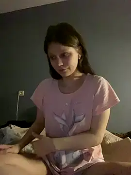 Lunliss online show from 10/26/25, 04:29