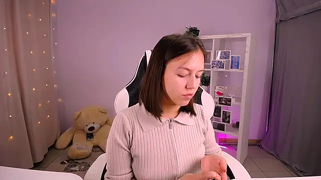 CindySparkl online show from 10/21/25, 03:50