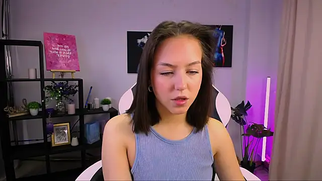 CindySparkl online show from 11/19/25, 04:56