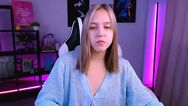 CindySparkl online show from 02/25/26, 03:18