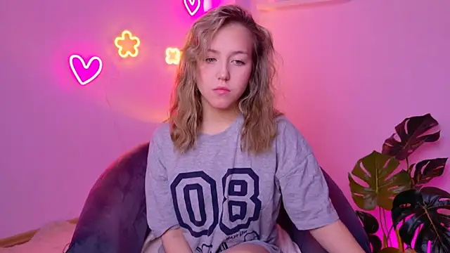 CindySparkl online show from 05/20/26, 04:09