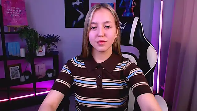 CindySparkl online show from 03/06/26, 03:56