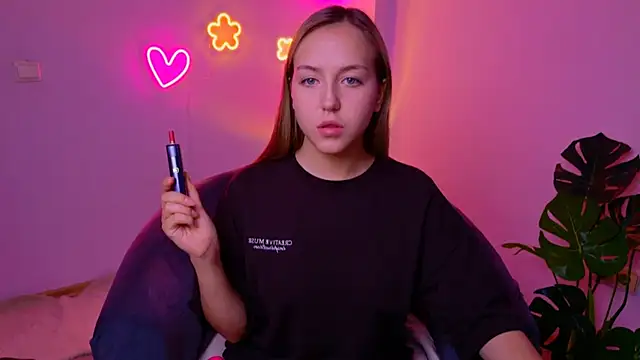 CindySparkl online show from 06/04/26, 03:33