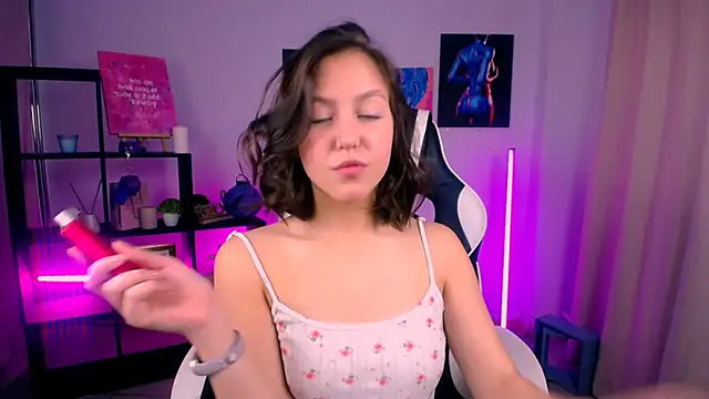 CindySparkl online show from 10/20/25, 05:20