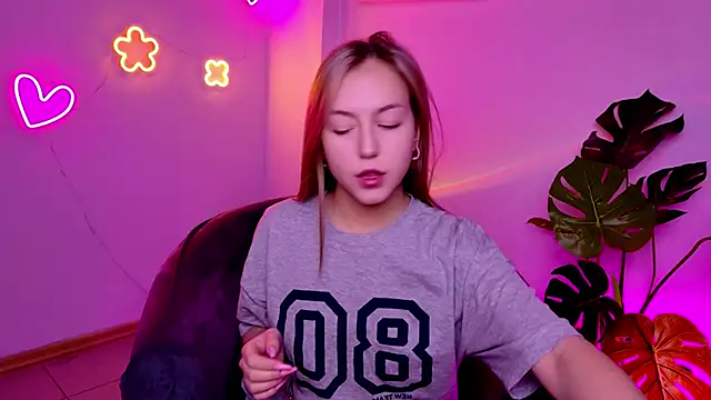 CindySparkl online show from 03/17/26, 03:20