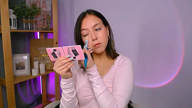 CindySparkl online show from 11/29/25, 03:50