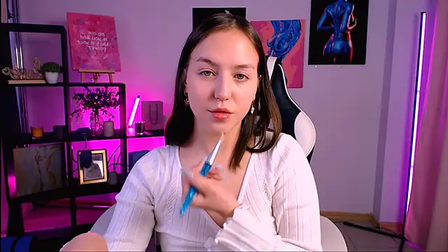 CindySparkl online show from 12/14/25, 04:40