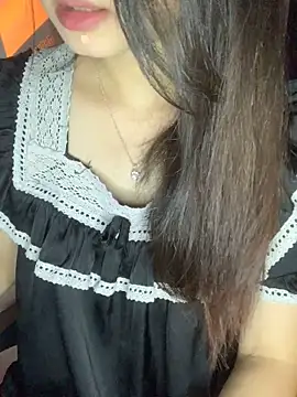 Snapshot of Tinasx56 chatting on 10/22/25, 05:34 Tinasx56 online show from 10/22/25, 05:34