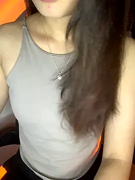 Snapshot of Tinasx56 chatting on 10/20/25, 02:06 Tinasx56 online show from 10/20/25, 02:06