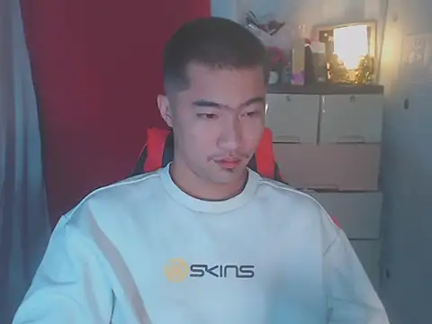 Snapshot of Siege_cum69 chatting on 12/14/25, 06:24 Siege cum69 online show from 12/14/25, 06:24