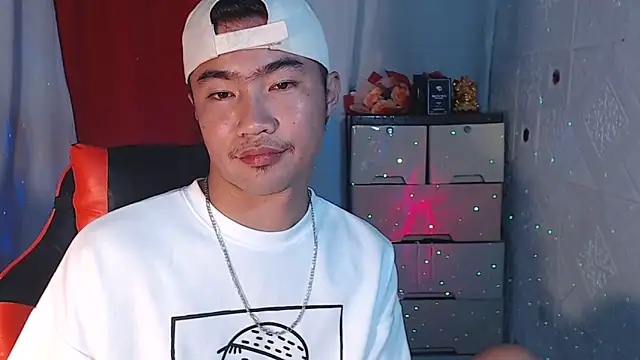 Snapshot of Siege_cum69 chatting on 09/20/25, 05:40 Siege cum69 online show from 09/20/25, 05:40