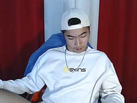 Snapshot of Siege_cum69 chatting on 01/14/26, 04:10 Siege cum69 online show from 01/14/26, 04:10