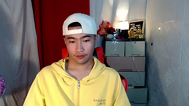 Snapshot of Siege_cum69 chatting on 10/18/25, 07:16 Siege cum69 online show from 10/18/25, 07:16