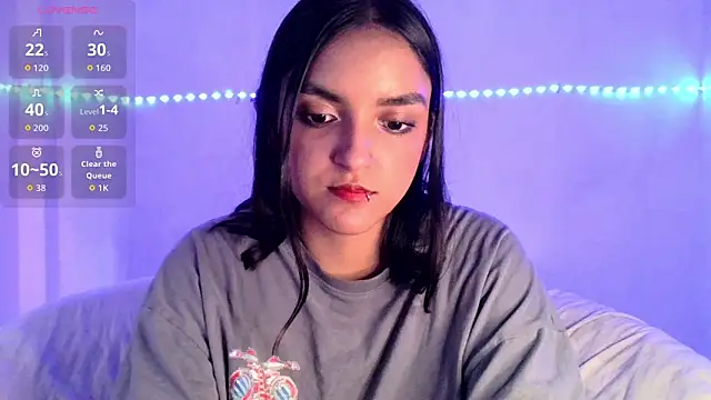 Snapshot of Ari_20_ chatting on 03/06/26, 05:19 Ari 20 online show from 03/06/26, 05:19