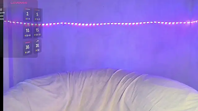 Snapshot of Ari_20_ chatting on 02/21/26, 05:59 Ari 20 online show from 02/21/26, 05:59