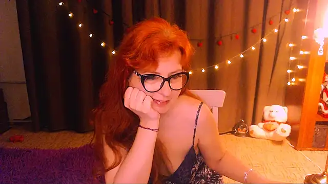Crystal2207 online show from 05/05/26, 02:36