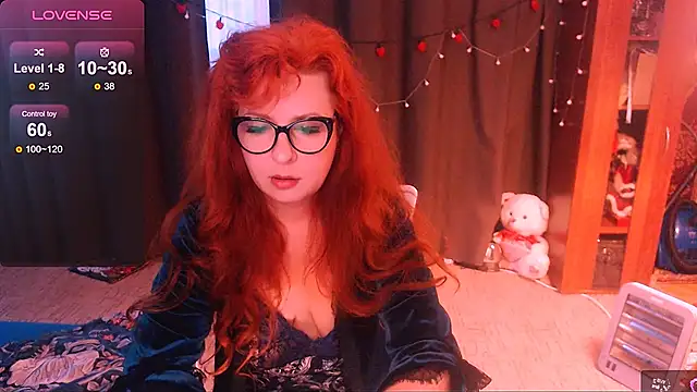 Snapshot of Crystal2207 chatting on 06/28/26, 01:01 Crystal2207 online show from 06/28/26, 01:01