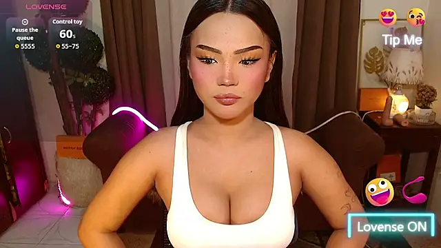 Snapshot of _MaxcineMalkova_ chatting on 01/08/26, 07:09 MaxcineMalkova online show from 01/08/26, 07:09