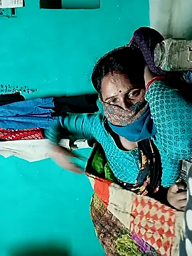 Hot ginny online show from 11/03/25, 10:46