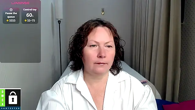 milf hornys online show from 09/28/25, 04:25