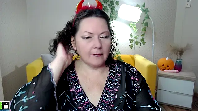 milf hornys online show from 10/26/25, 06:19