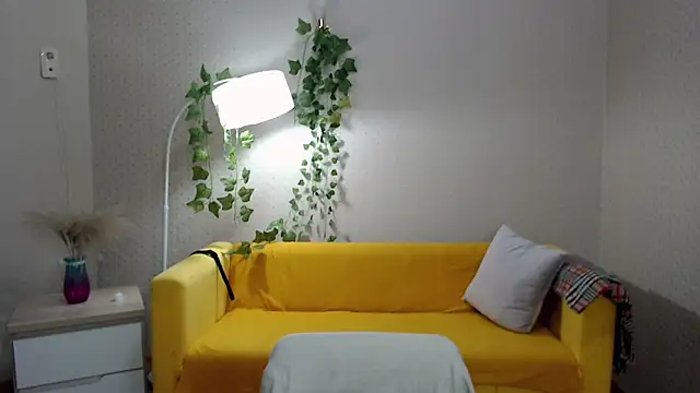 milf hornys online show from 11/12/25, 05:28