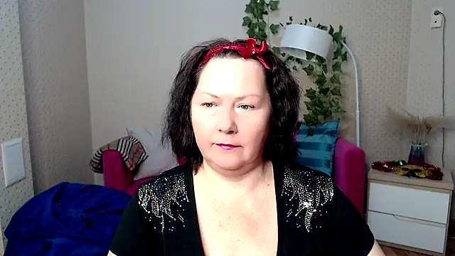 milf hornys online show from 11/29/25, 05:24