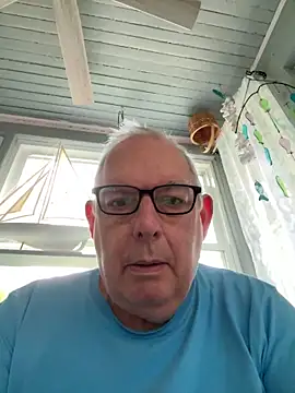 Snapshot of CharlieWeaver22 chatting on 06/30/26, 10:37 CharlieWeaver22 online show from 06/30/26, 10:37