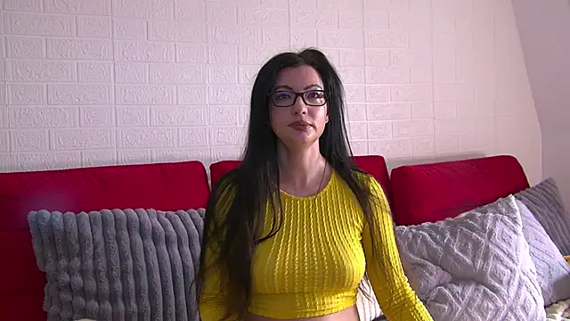 Snapshot of OpheliaZainne chatting on 02/04/26, 09:15 OpheliaZainne online show from 02/04/26, 09:15