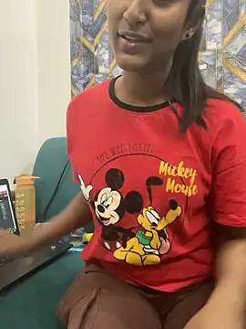 mickle james online show from 03/27/26, 01:36