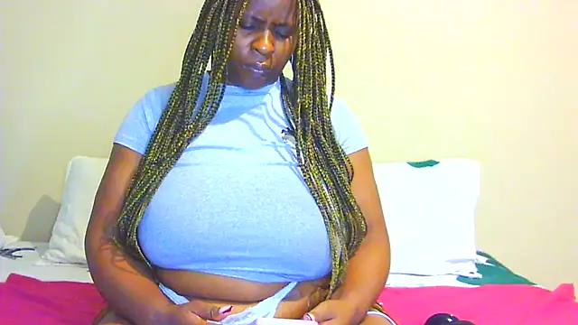 Snapshot of Black-Barbiexxc chatting on 04/13/26, 05:44 Black-Barbiexxc online show from 04/13/26, 05:44