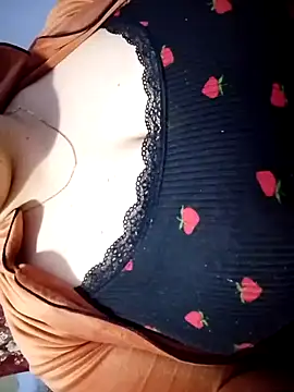 Snapshot of Hnonasix89 chatting on 03/16/26, 03:36 Hnonasix89 online show from 03/16/26, 03:36