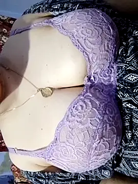 Snapshot of Hnonasix89 chatting on 02/28/26, 06:51 Hnonasix89 online show from 02/28/26, 06:51