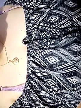 Snapshot of Hnonasix89 chatting on 03/04/26, 08:11 Hnonasix89 online show from 03/04/26, 08:11