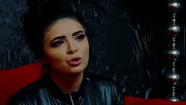 DevashaQueenX online show from 04/01/26, 06:59