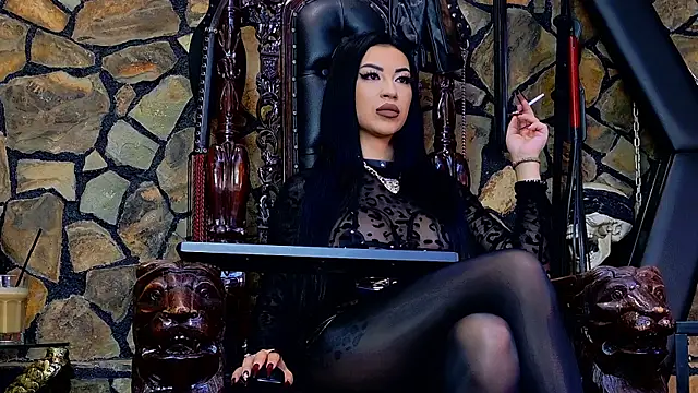 VanessaColby online show from 10/18/25, 12:07