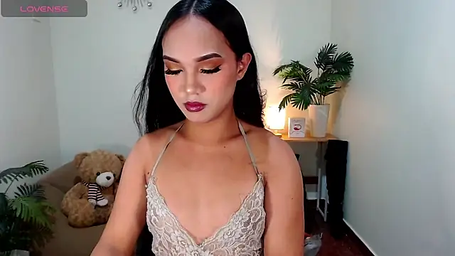 Snapshot of UrasianBIGcock696 chatting on 02/22/26, 07:11 UrasianBIGcock696 online show from 02/22/26, 07:11