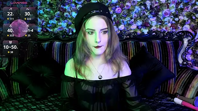 EllieMori online show from 11/29/25, 07:41